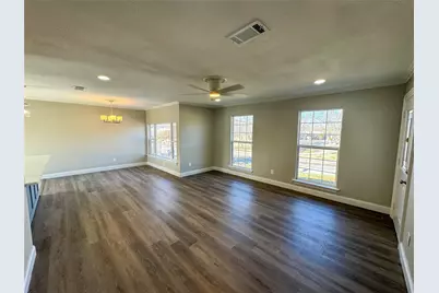 320 W Washington Street, Sherman, TX 75090 - Photo 7