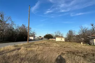 405 College Md Rd, Terrell, TX 75160 - Photo 1