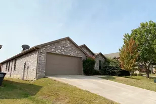 214 Timber Dr, Princeton, TX 75407 - Photo 3