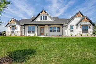 1941 Kaycee Cir, Midlothian, TX 76065 - Photo 1