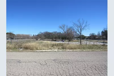 207 Newell Drive, Hudson Oaks, TX 76087 - Photo 7