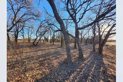 126 Diamond Oaks Drive, Nocona, TX 76255 - Photo 5