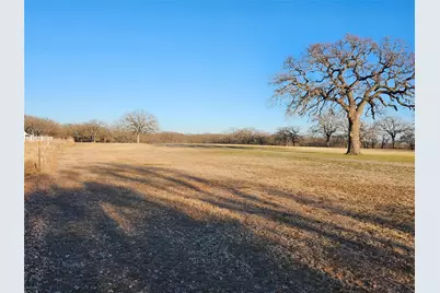 126 Diamond Oaks Drive, Nocona, TX 76255 - Photo 7