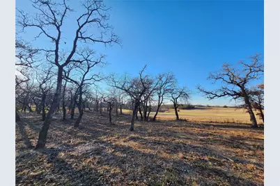 129 Diamond Oaks Drive, Nocona, TX 76255 - Photo 9