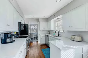 10007 Dale Crest Dr, Dallas, TX 75229 - Photo 11