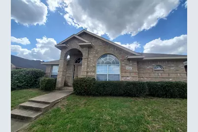 928 Chelsea Drive, Mesquite, TX 75149 - Photo 1