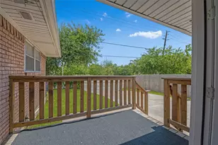 3364 Darvany Dr, Dallas, TX 75220 - Photo 31