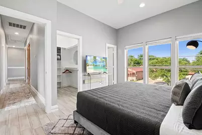 3807 Vilbig Road, Dallas, TX 75212 - Photo 17