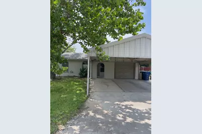 100 Laguna Vista Court, Chico, TX 76431 - Photo 1