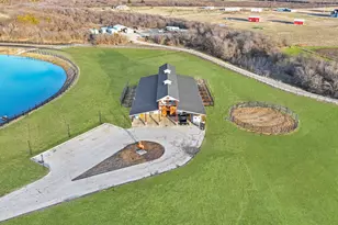 1411 Greyridge Ter, Midlothian, TX 75167 - Photo 5