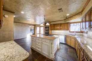 1521 Old Reunion Rd, Decatur, TX 76234 - Photo 11