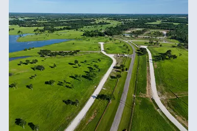 352 Lakeshore Lane, Windom, TX 75492 - Photo 19