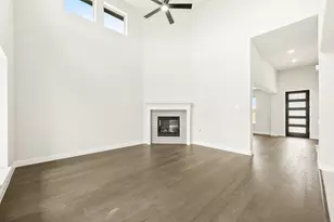 908 Denham Dr, Red Oak, TX 75154 - Photo 9