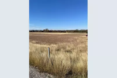 1801 Christian Road, Ennis, TX 75119 - Photo 3