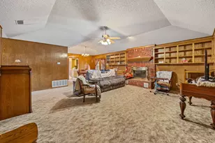 130 Ben Hogan Dr, Stephenville, TX 76401 - Photo 5