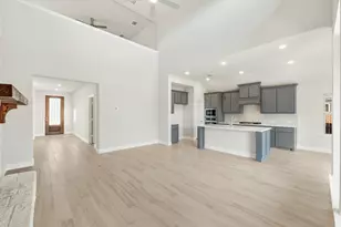 175 Creekside Dr, Sanger, TX 76266 - Photo 9