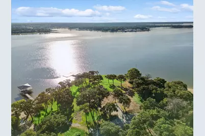 12420 Lake Forest Drive, Azle, TX 76020 - Photo 11