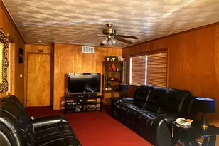 1136 E Five Mile Pkwy, Dallas, TX 75216 - Photo 9