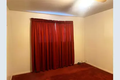 1136 E Five Mile Parkway, Dallas, TX 75216 - Photo 13