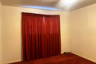 1136 E Five Mile Pkwy, Dallas, TX 75216 - Photo 13