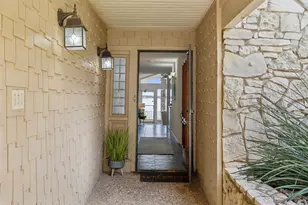 648 S Rough Creek Ct, Granbury, TX 76048 - Photo 25