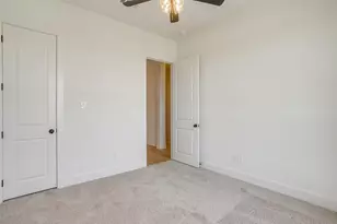 210 Talpin Ln, Venus, TX 76084 - Photo 31