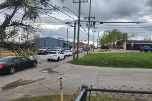 301 N Hampton St, Fort Worth, TX 76102 - Photo 15