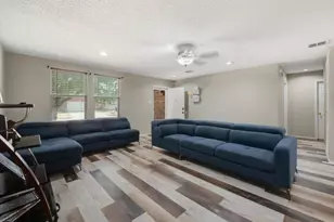 3916 Irish Setter Dr, Fort Worth, TX 76123 - Photo 5