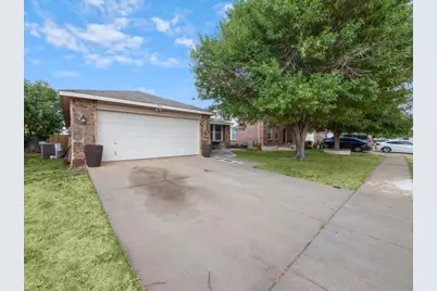 3916 Irish Setter Drive, Fort Worth, TX 76123 - Photo 3