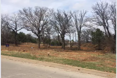 911 Pine Tree Court, Graham, TX 76450 - Photo 3