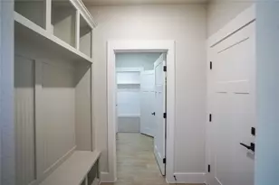 9020 Vly Oak Ct, Springtown, TX 76082 - Photo 9