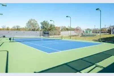 8419 W Landings Road, Granbury, TX 76049 - Photo 19