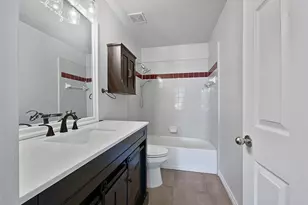 1829 Boyd Ct, Carrollton, TX 75010 - Photo 9