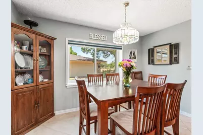 632 S Rough Creek Court, Granbury, TX 76048 - Photo 9