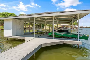 632 S Rough Creek Ct, Granbury, TX 76048 - Photo 27