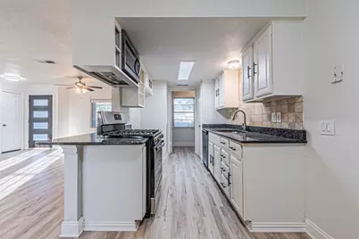 2005 Bamboo Street, Mesquite, TX 75150 - Photo 5