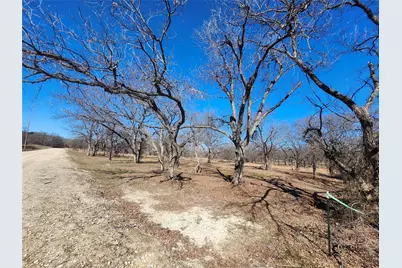 122 Comanche Trail, Nocona, TX 76255 - Photo 3