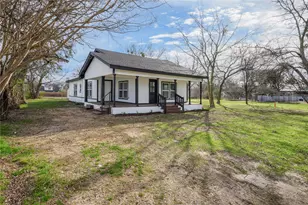 107 Donelton St, Cumby, TX 75433 - Photo 23