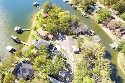 195 Lake Creek Drive, Mabank, TX 75156 - Photo 17