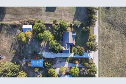 1364 Winn Road, Bowie, TX 76230 - Photo 37