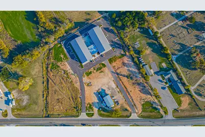 940 Tucker Way, Granbury, TX 76048 - Photo 5