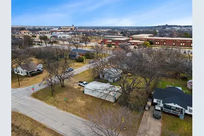 100 E Eldred Street, Burleson, TX 76028 - Photo 11