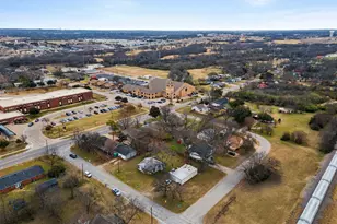 100 E Eldred St, Burleson, TX 76028 - Photo 13