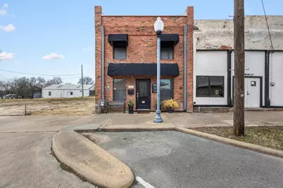 211 N Main Street, Bonham, TX 75418 - Photo 3