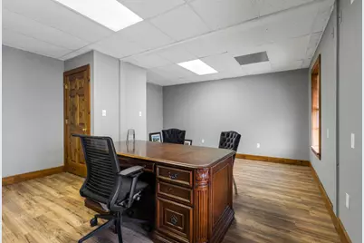 211 N Main Street, Bonham, TX 75418 - Photo 19