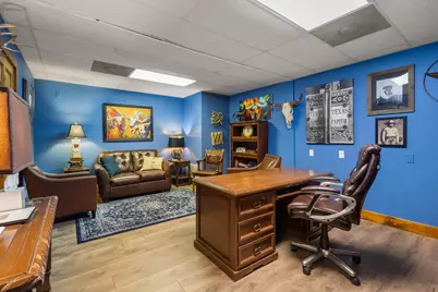 211 N Main Street, Bonham, TX 75418 - Photo 15