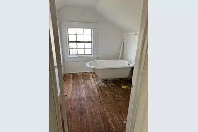 202 Hensley Street, Jacksboro, TX 76458 - Photo 3