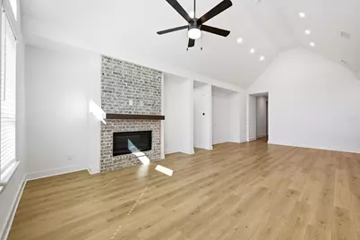 3700 Hickory Street, Sherman, TX 75092 - Photo 9