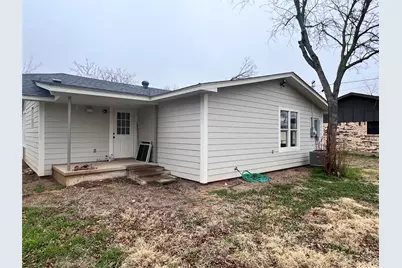 828 Indiana Street, Graham, TX 76450 - Photo 15