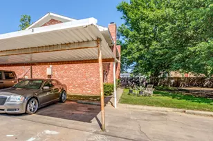 210 Rolston Rd, Irving, TX 75060 - Photo 25